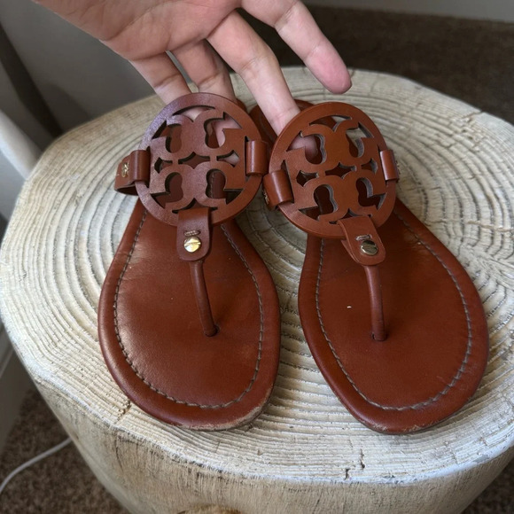 Tory Burch Miller Thong Women's Brown Sandal Size 8 - Picture 12 of 16
